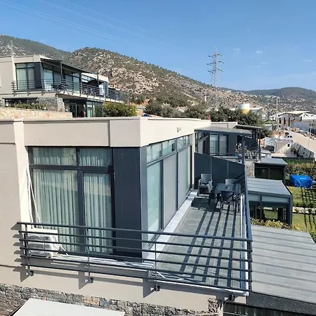 Apartment Havuzlu Sitede Manzarali Daire Bodrum